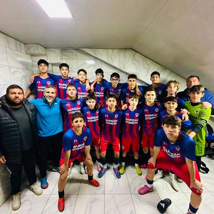 Salihli Ankaspor'dan bir şampiyonluk daha