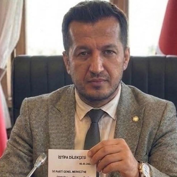 İYİ Parti Turgutlu İlçe Başkanı Seyhan istifa etti