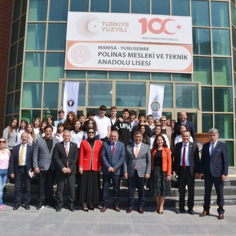 Manisa’da geleceğin meslekleri aynı çatıda buluştu