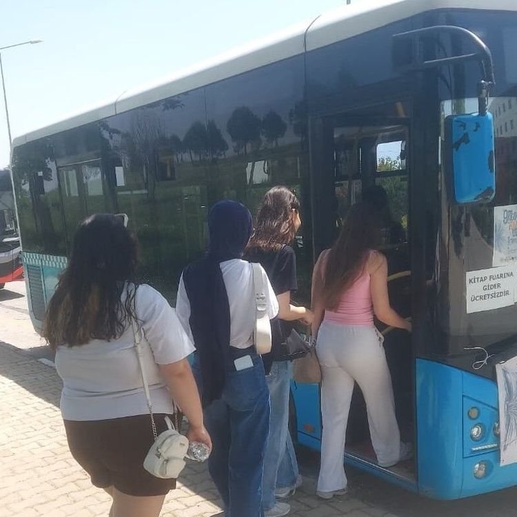 Manisa Kitap Fuarı’na Büyükşehir’den ücretsiz ulaşım desteği