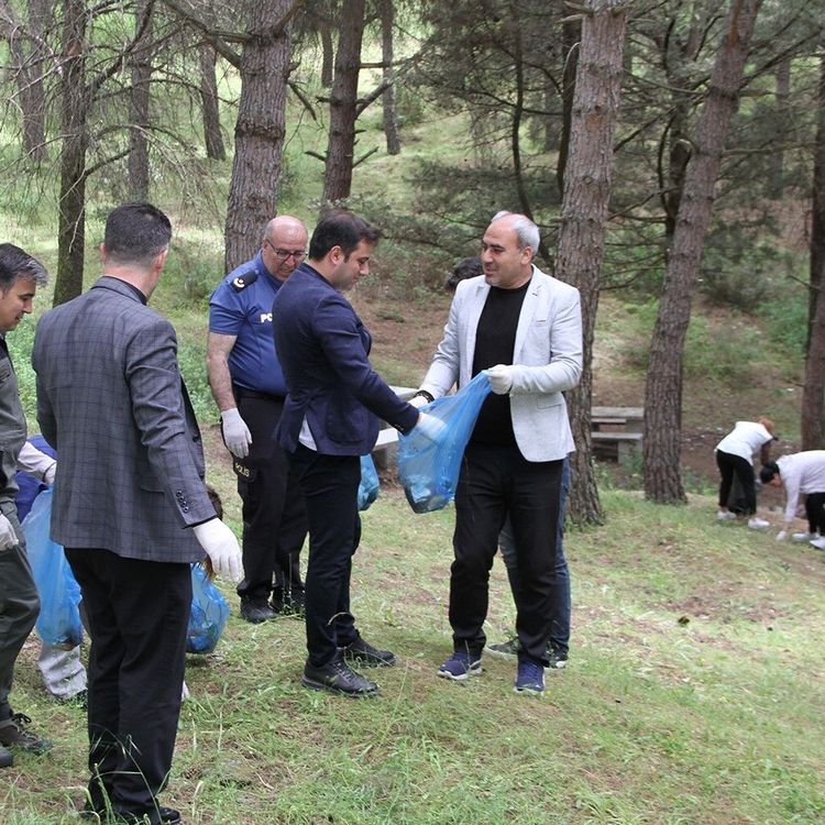 "Orman Benim" etkinliği Kula'da gerçekleştirildi