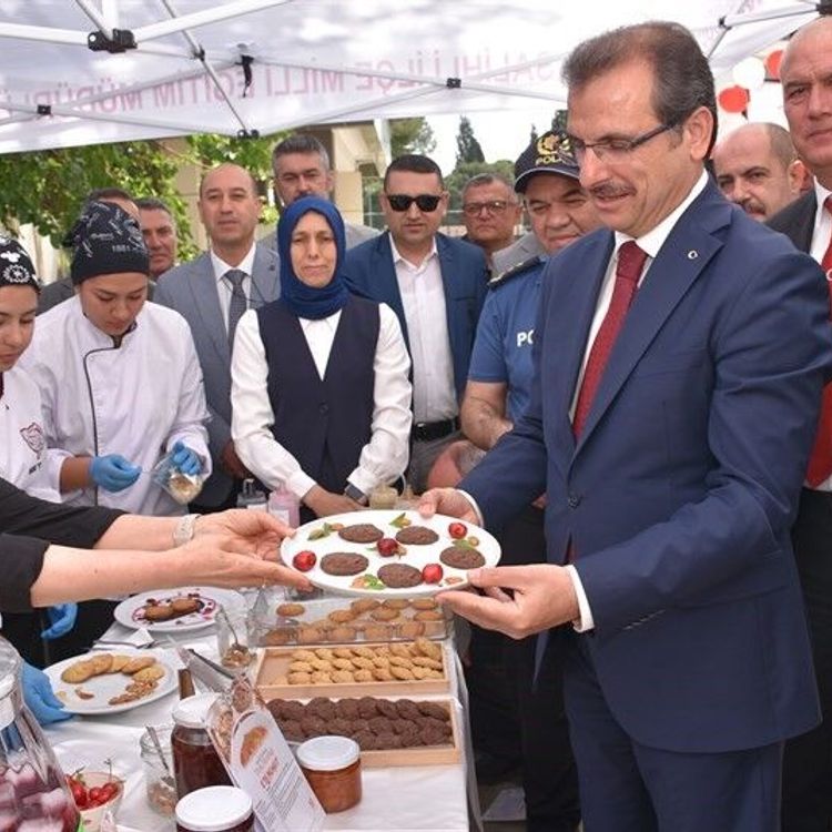 Salihli'nin coğrafi işaretli lezzetleri tanıtıldı