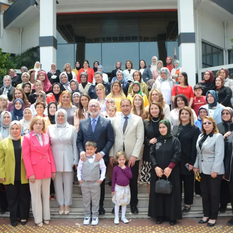 Yenişehirlioğlu AK Parti Kadın Kollarıyla bir araya geldi