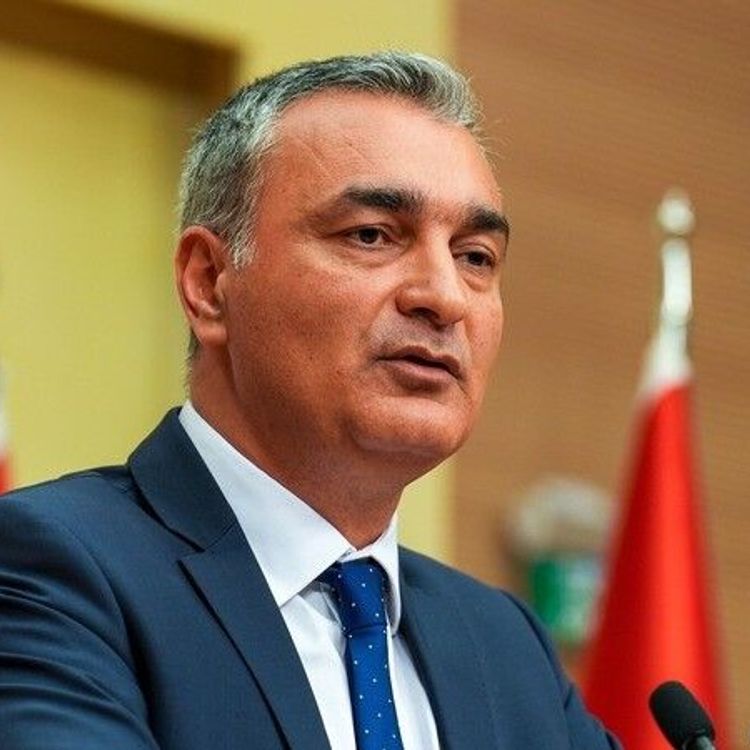 CHP Parti Sözcüsü Sarı, Ferdi Zeyrek’i andı: "Ferdi Başkanımızın hatırası daima yaşayacaktır"