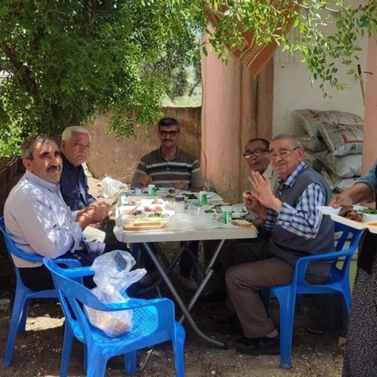 Salihli Huzurevi sakinleri doğayla buluştu