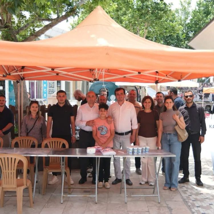 Sarıgöl’de Ferdi Zeyrek için lokma hayrı düzenlendi