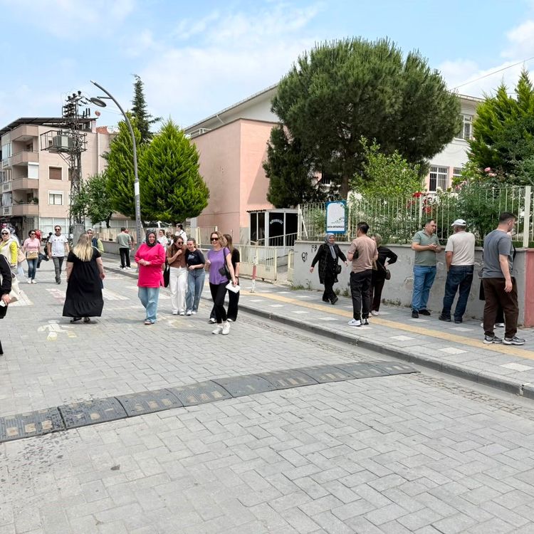 Gördes’te 231 öğrenci geleceği için ter döktü