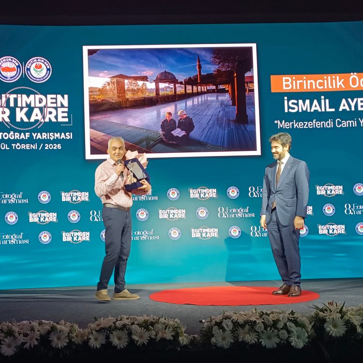 Manisalı sağlık memuru, fotoğraf yarışmasında Türkiye birincisi oldu