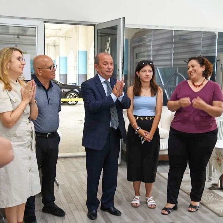 Yunusemre Belediyesinde Alzheimer hastalarına destek olanlara teşekkür