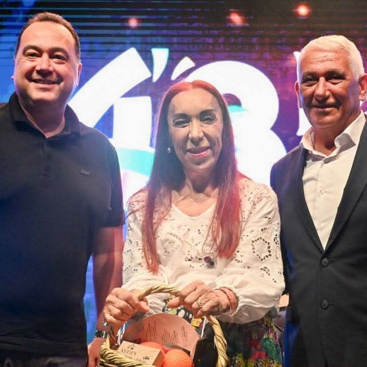 Başkan Dutlulu 48. Güzelyurt Portakal Festivali’ne katıldı
