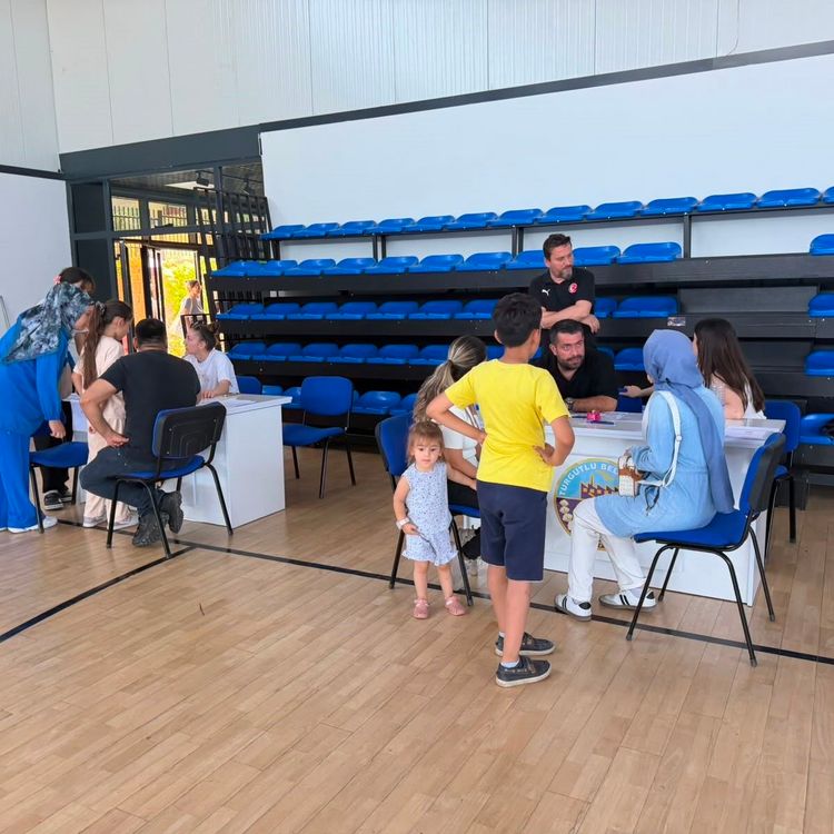 Turgutlu Belediyesinin yaz ve kültür kurslarına büyük talep