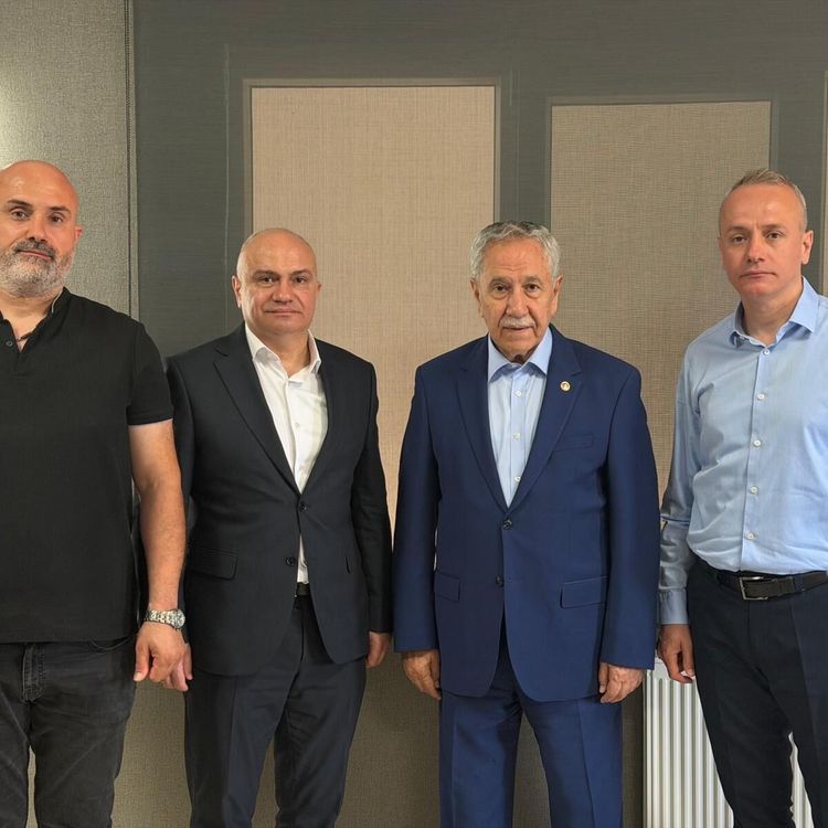 Bülent Arınç'tan Mersinli ailesine taziye ziyareti