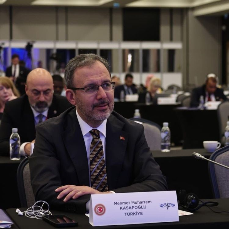 Kasapoğlu: "NATO'nun yeni sözler söylemesi lazım"