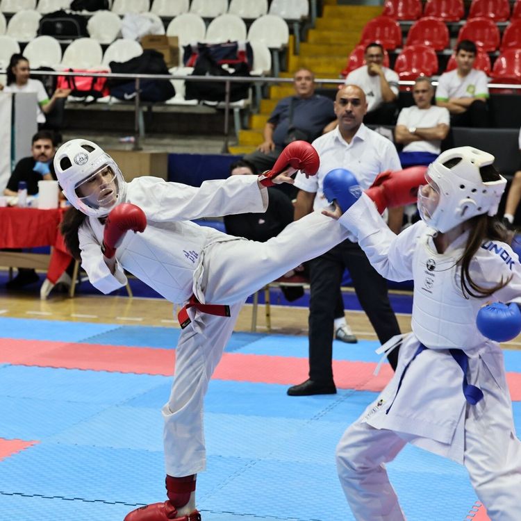 ANALİG’de karate heyecanı Manisa’da başladı