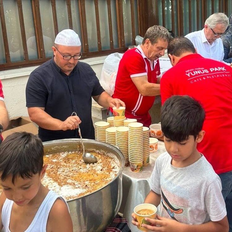Manisa'da 663 yıllık gelenek Haki Baba Veli Camii'nde yaşatıldı