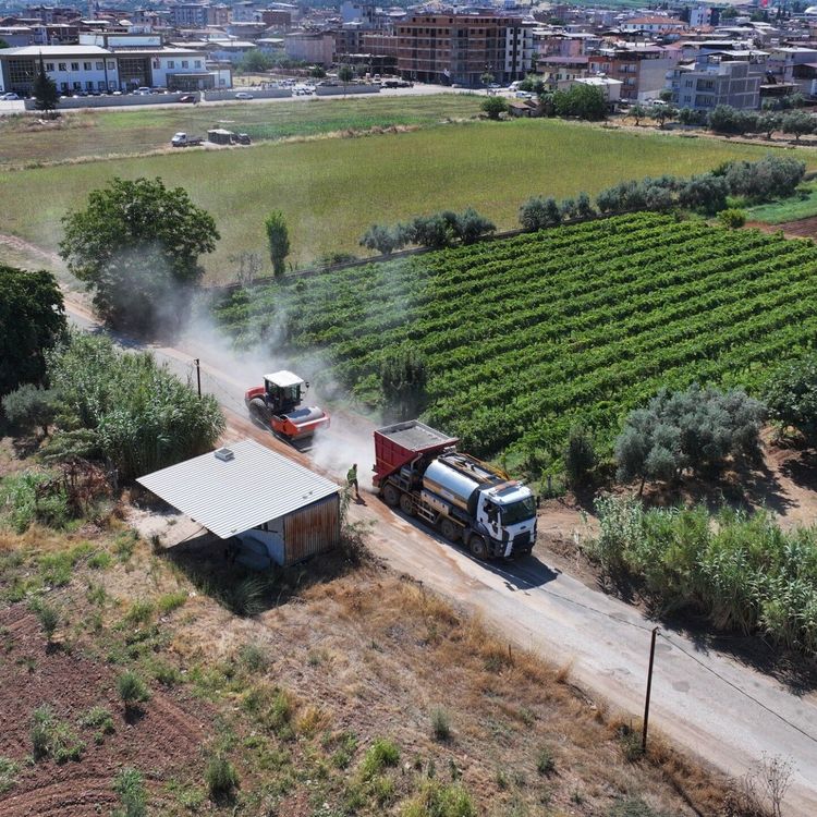 Ahmetli'ye 8 kilometrelik yol hamlesi
