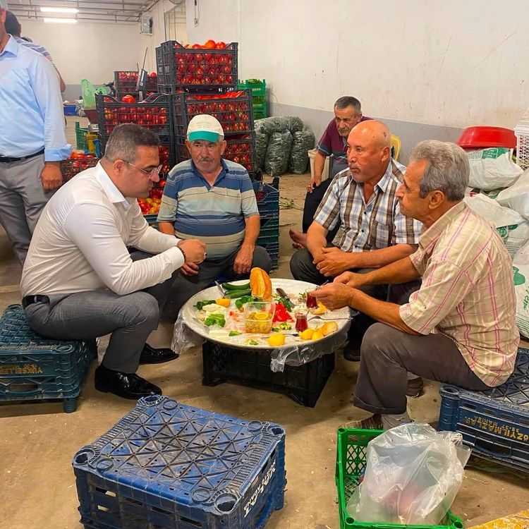 Kaymakam Dalak pazaryerinde esnaf ve vatandaşlarla buluştu