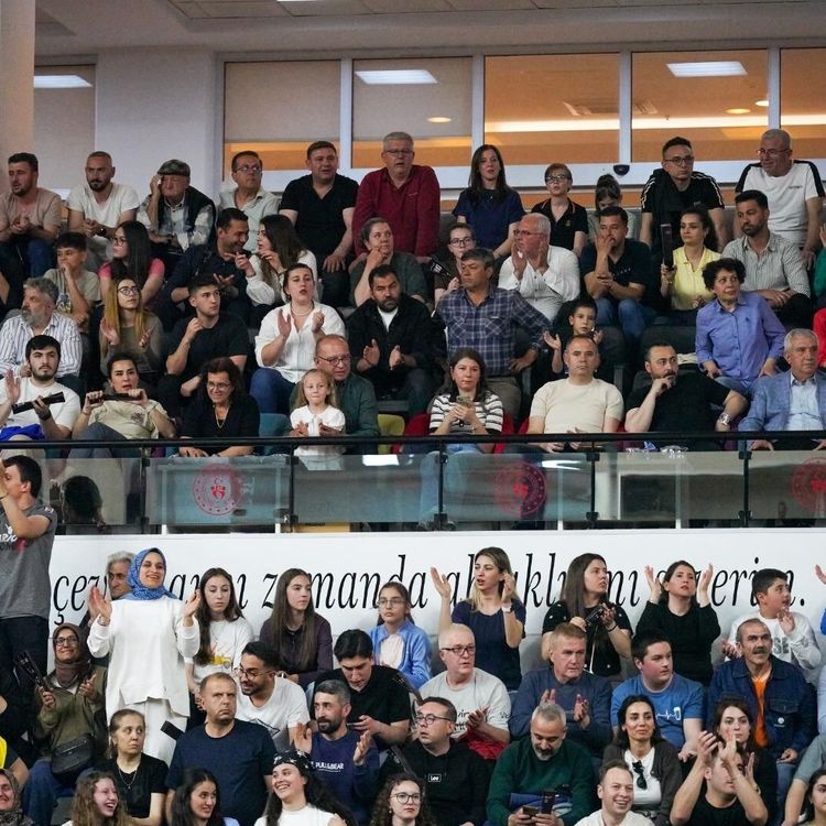 Turgutlu Belediyespor’da VIP koltuklar satışta