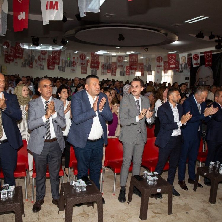 Sarıgöl MHP İlçe Başkanlığına Dikmen seçildi