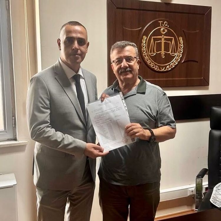 MHP Yunusemre İlçe Başkanı Özkan mazbatasını aldı