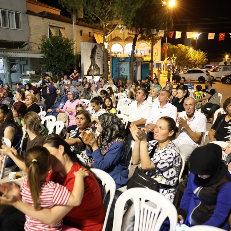 Üzüm üreticilerinin sorunları ve çözüm önerileri masaya yatırıldı