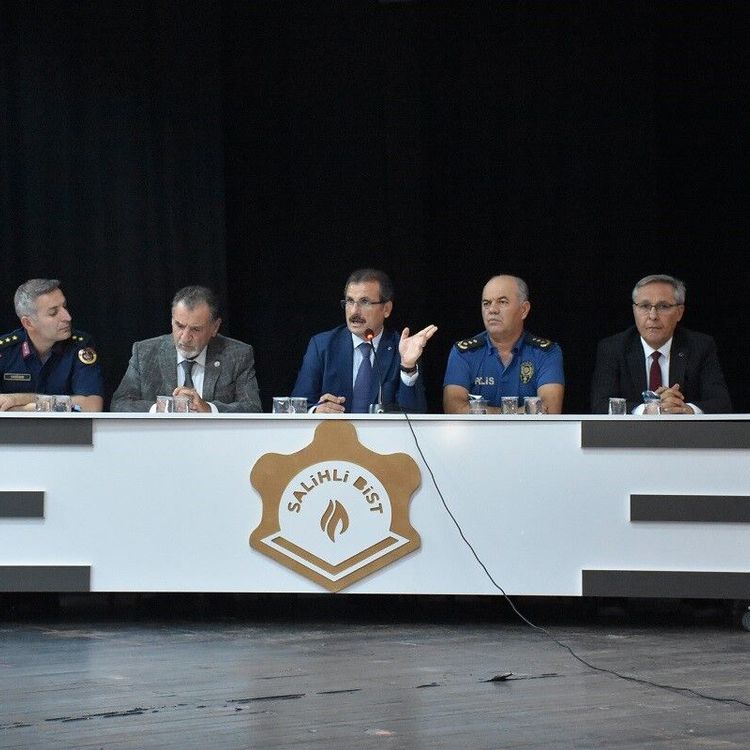 Salihli’de ‘Güvenli Eğitim’ toplantısı gerçekleştirildi