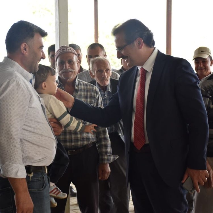 Salihli Kaymakamı Güldoğan, 2 mahallede talepleri yerinde dinledi