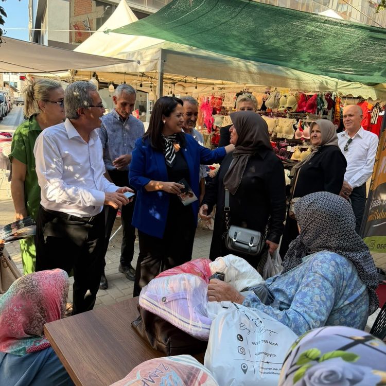 İYİ Parti Manisa'dan yoğun üyelik çalışması
