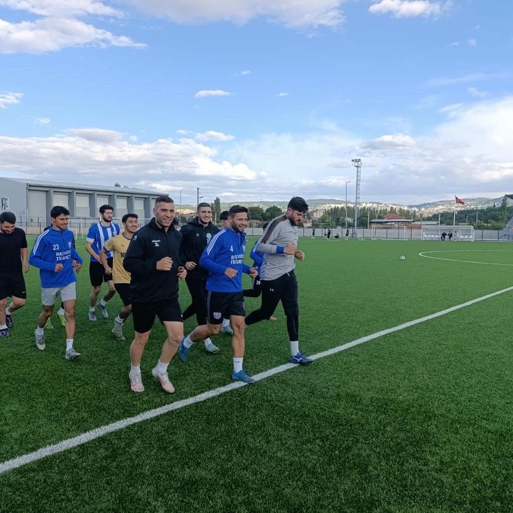 Selendi Belediyespor yeni sezon için sahaya indi