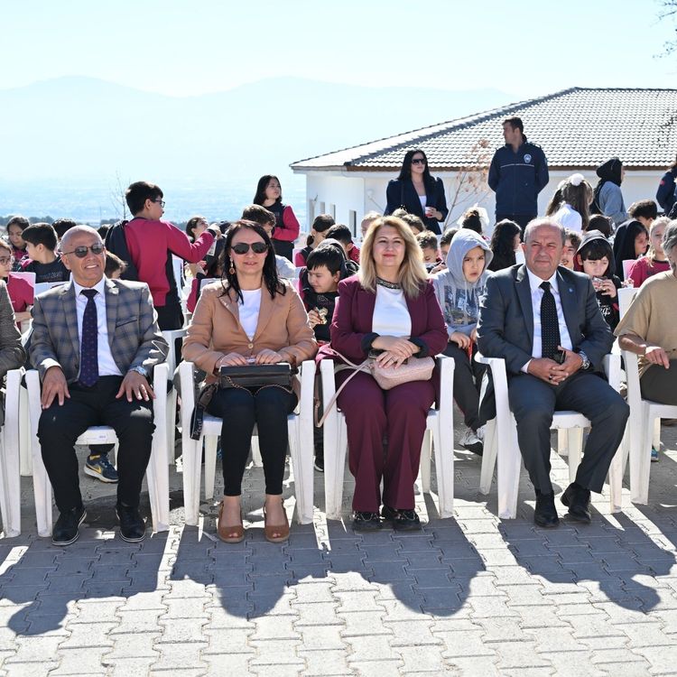 Farklı kuşaklar aynı etkinlikte buluştu