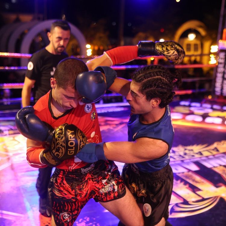Alaşehir'de muaythai rüzgârı esti