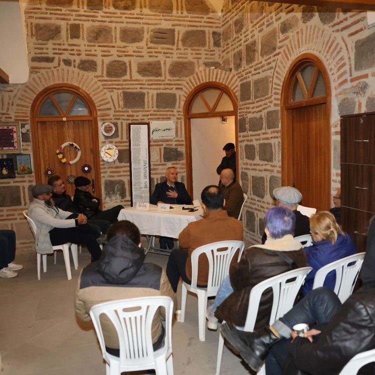 Şiir Evi’nde Manisa’nın geçmişine nostaljik yolculuk