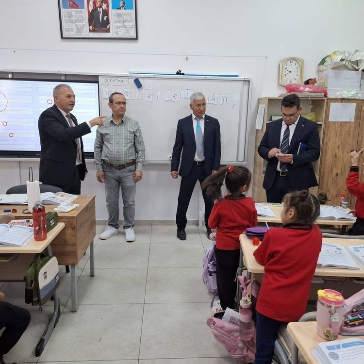 Sarıgöl'de eğitimde köklere bağlı gelecek vurgusu