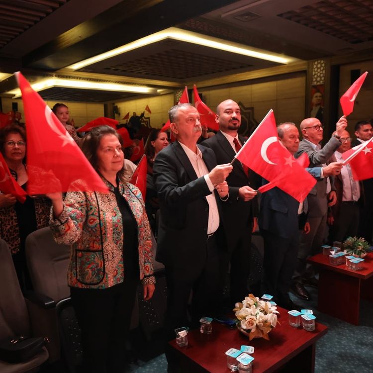 Yunusemre’de 29 Ekim coşkusu