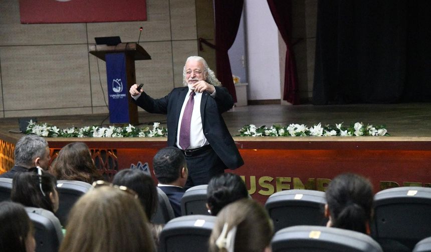 Yunusemre’de ‘Başarıya giden yol’ anlatıldı