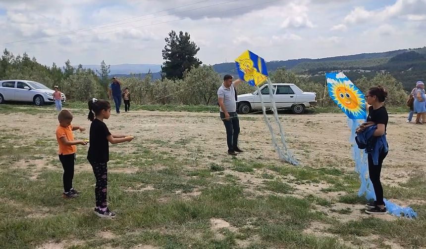 Geleneksel Uçurtma Şenliğinde kültür rüzgarı esti