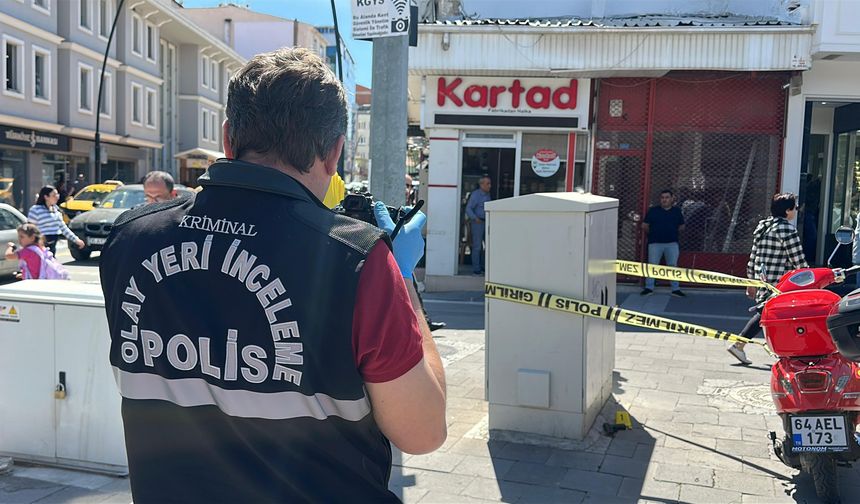 Kuyumcuya silahlı saldırı düzenleyen 19 yaşındaki genç 2 kişiyi yaraladı