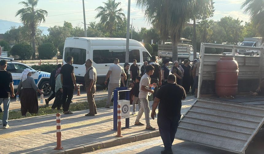 Pikaptan düşen çocuk hayatını kaybetti