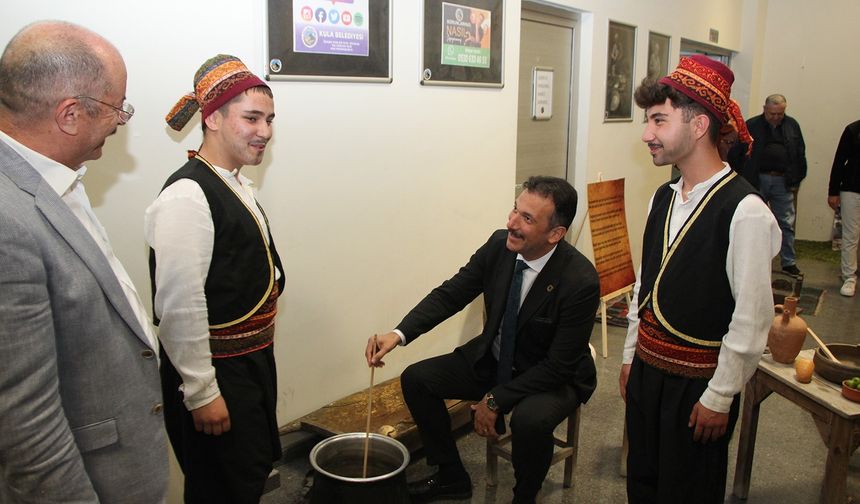 Kula’da 'Bizim Yunus' etkinliği düzenlendi
