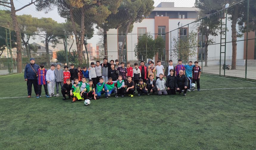 Sabah namazı sonrası sahaya çıktılar