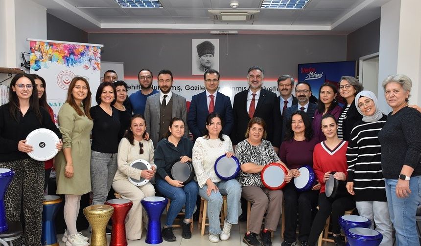 Salihli’de şehit aileleri ve gaziler için Ritim Atölyesi düzenlendi