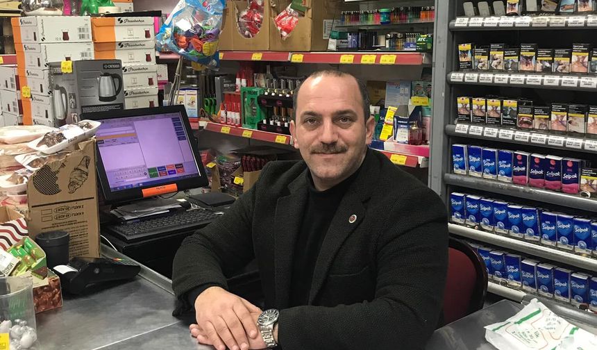 Halil Özkan’da Manisa Bakkallar Odasına  aday oldu