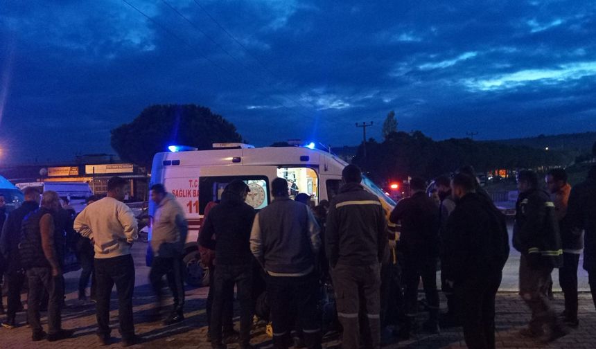 Ayvalık'ta trafik kazası: 2 yaralı