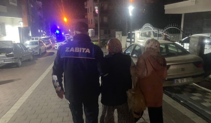 Manisa’da çatlak oluşan iki bina tahliye edildi