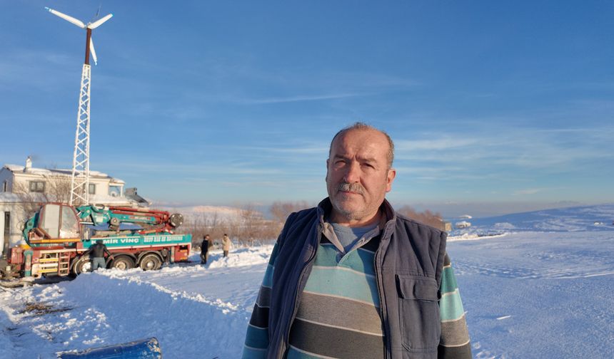 Dededen kalma mesleğini geliştirerek rüzgârgülü imalatı yapıyor