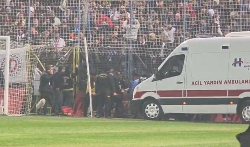 Türkiye Kupası maçı öncesi bir taraftar tribünden düştü