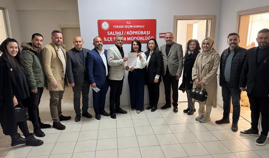 Salihli Esnaf Odası’nda yeni dönem: Emre Demir göreve başladı