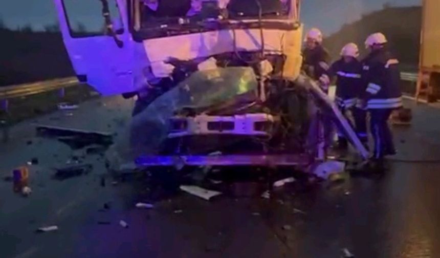 Bulgaristan sınırında Moldova plakalı araca arkadan çarpan Türk tır sürücüsü hayatını kaybetti