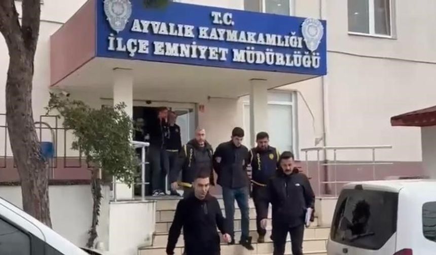 Yaşlı kadını dolandırmak isteyen sahte başkomiser ve sahte savcı gerçek polislere yakalandı