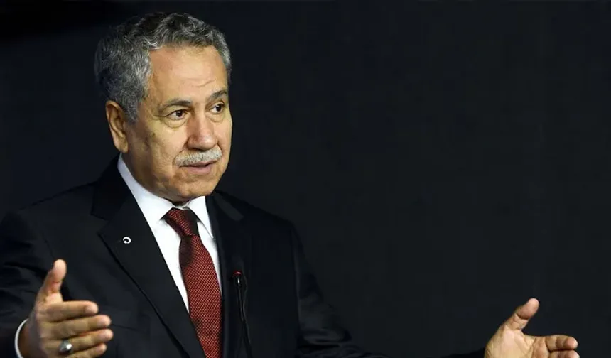 Bülent Arınç: "Kürtler'e aşağılayıcı ve düşmanca bir dil kullanılmasını doğru bulmuyorum"